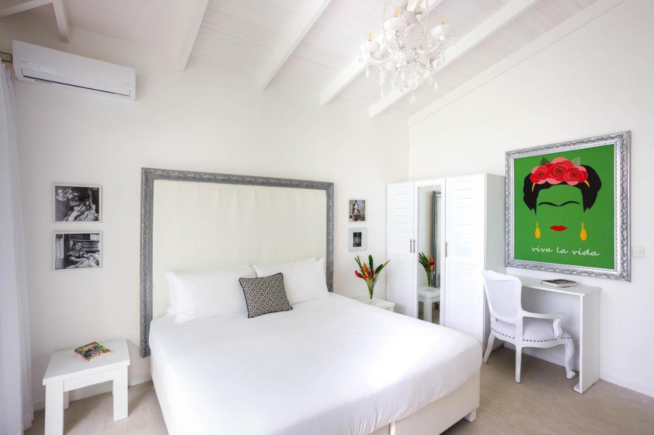 Gigi Brown Villa Frida Beachfront Puerto Viejo de Talamanca Eksteriør billede