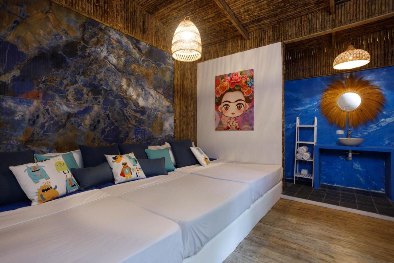 Gigi Brown Villa Frida Beachfront Puerto Viejo de Talamanca Eksteriør billede